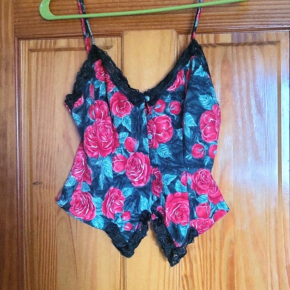 5 FOR $25 Victoria's Secret Vintage 80's Floral Lace Cami - Picture 3 of 8